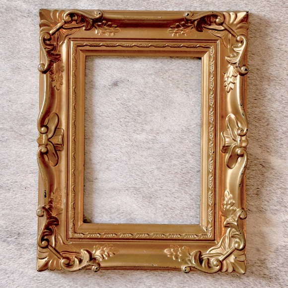 VINTAGE Shabby Chic Gold Empty Frame 8”x10” Opening 4”x6” - Picture 1 of 16